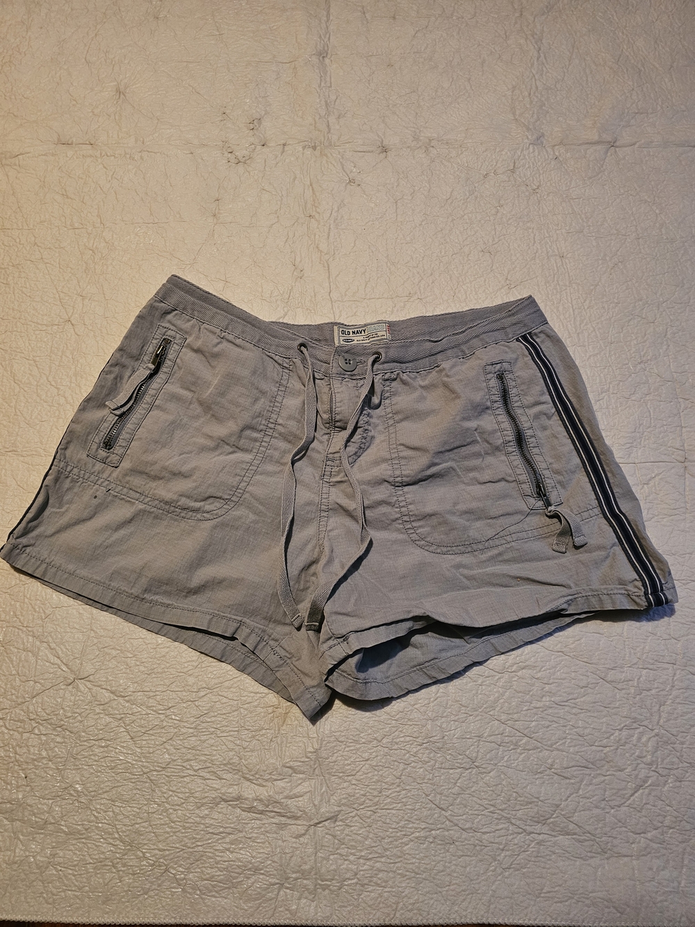 Old Navy Light Gray Drawstring Women’s Shorts with Side Stripe